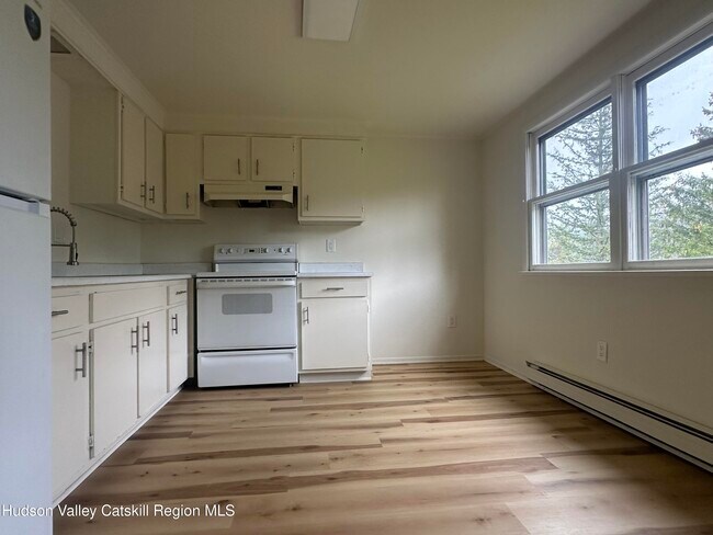 Building Photo - 3191 NY-23