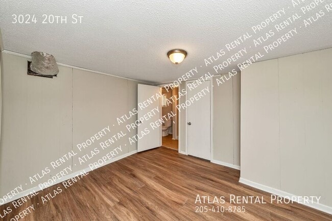Building Photo - 3024 20th St