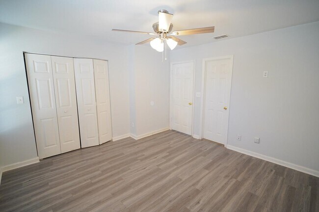 Building Photo - 2648 Tess Cir