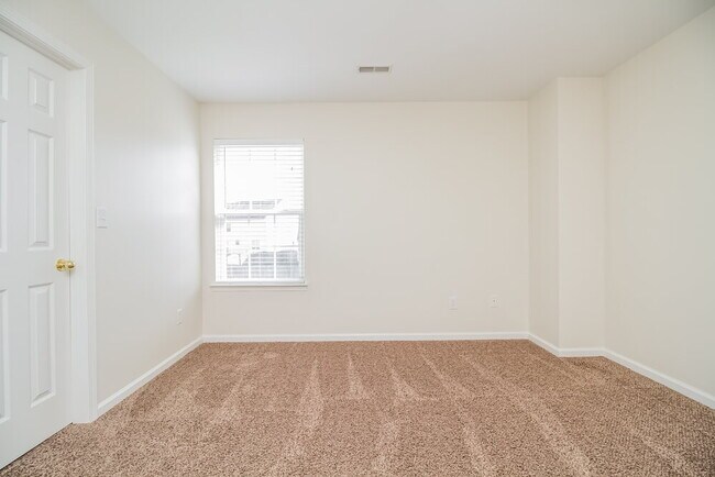 Building Photo - 1419 Weston Ln