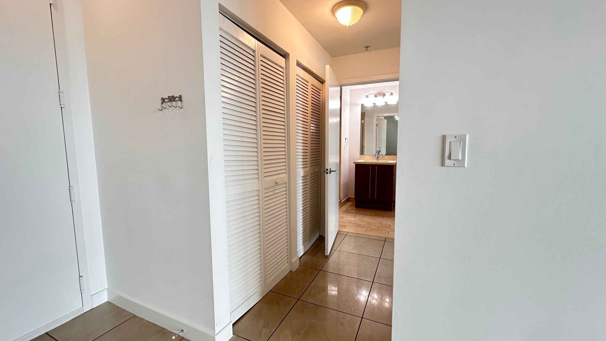 Building Photo - 79 SW 12th St