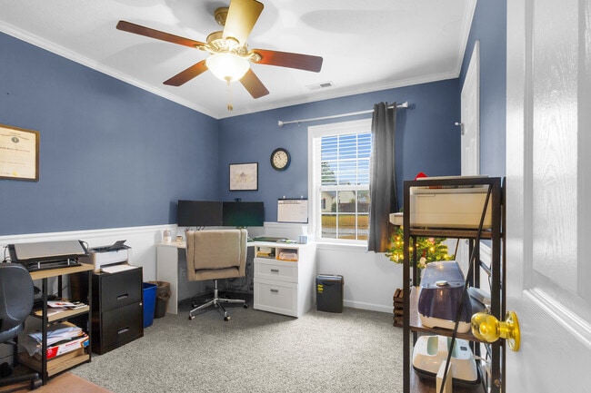 Building Photo - 158 Oakley Dr