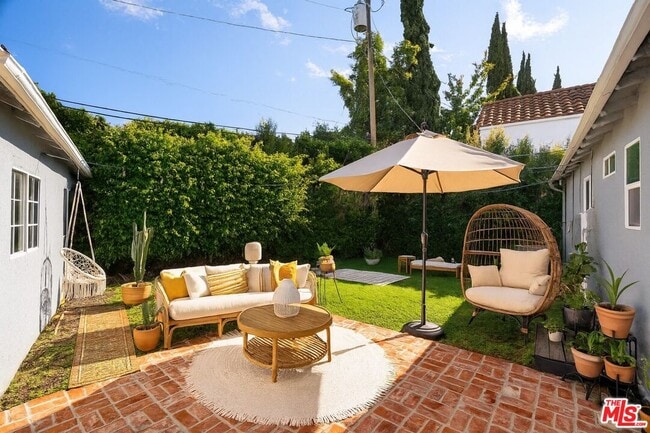 Building Photo - 1918 Prosser Ave