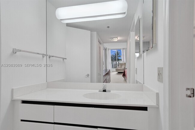 Building Photo - 6767 Collins Ave