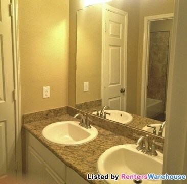 Building Photo - 25819 Drybrook Rd