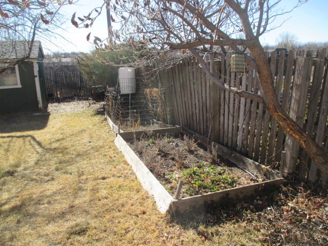 Garden - 456 W 43rd St