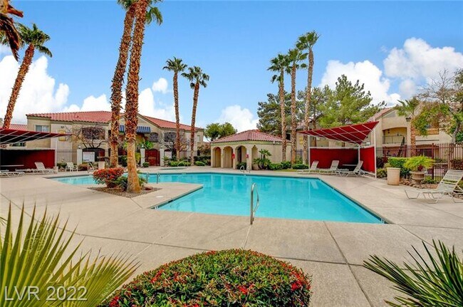 Building Photo - 7885 W Flamingo Rd
