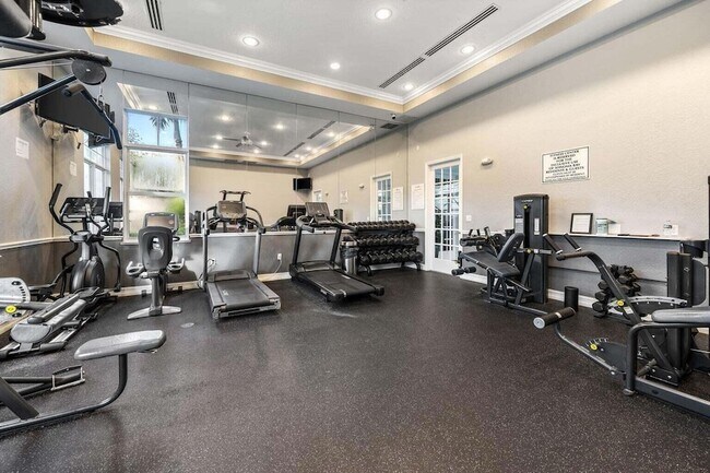 Building Photo - 3604 Sonoma Dr