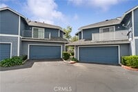Building Photo - 122 N Glendora Ave