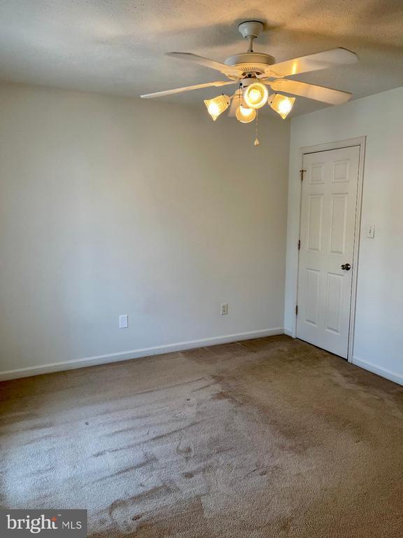 Building Photo - 1115 Settlers Landing Dr