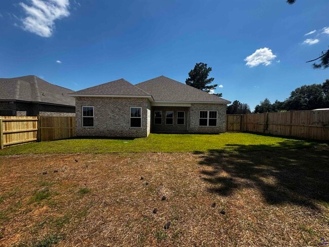 Building Photo - 114 Haven Way