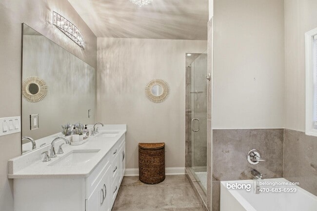 Building Photo - 1488 Beecher St SW