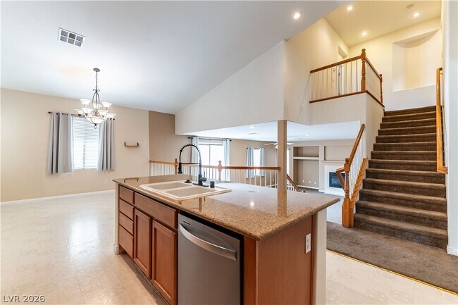 Building Photo - 5705 Pacesetter St