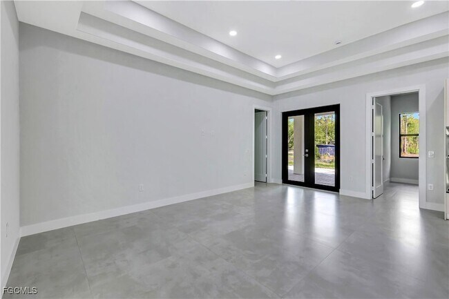 Building Photo - 3366 72nd Ave NE