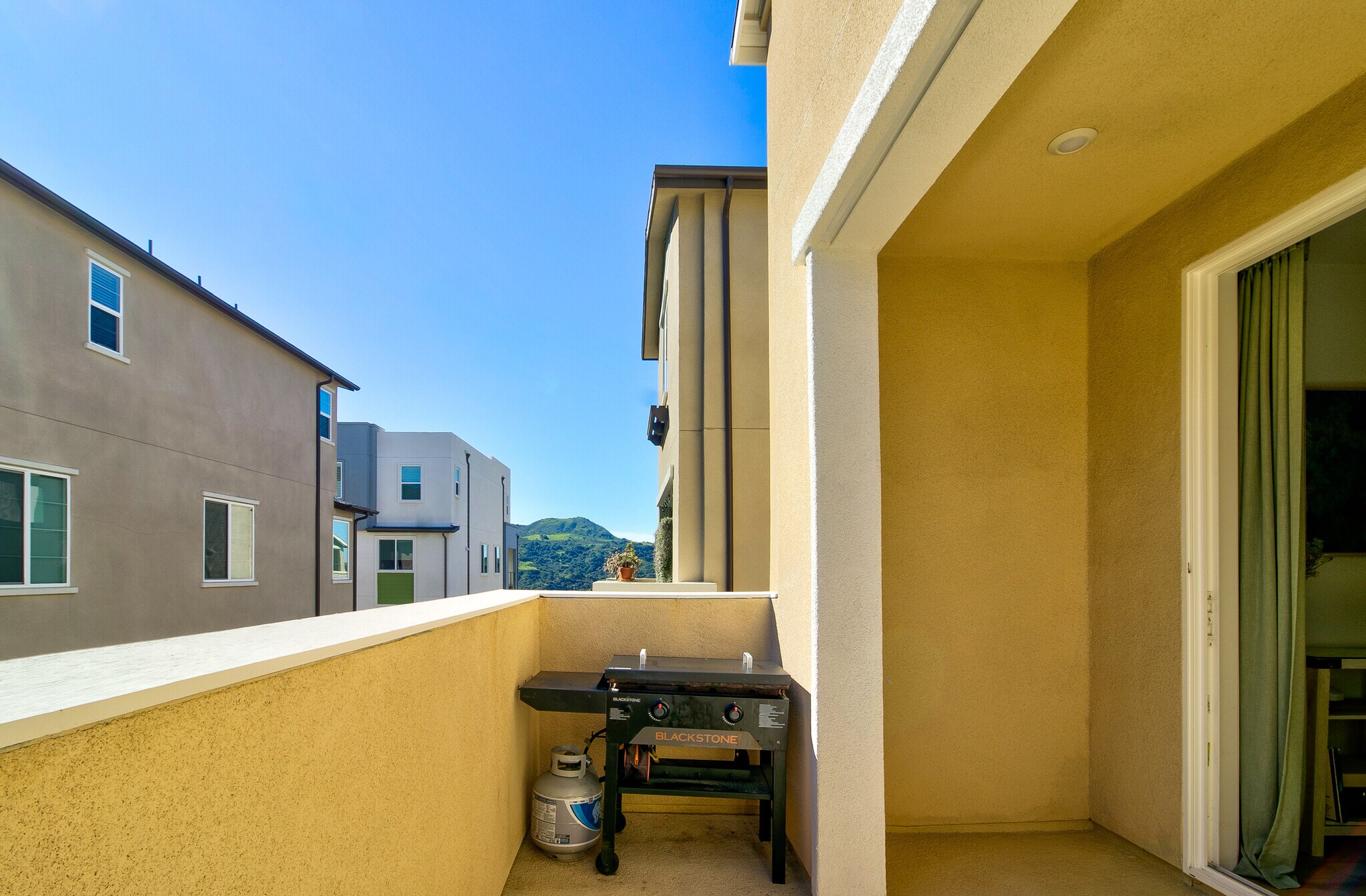 Building Photo - 1191 Grassland Rd