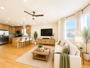 Building Photo - 21 E 15th St