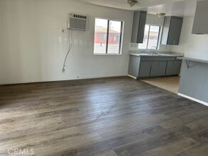 Building Photo - 129 N 4th St