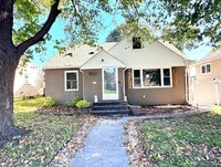Building Photo - Gorgeous 3 Bedroom Single Family in Saint ...