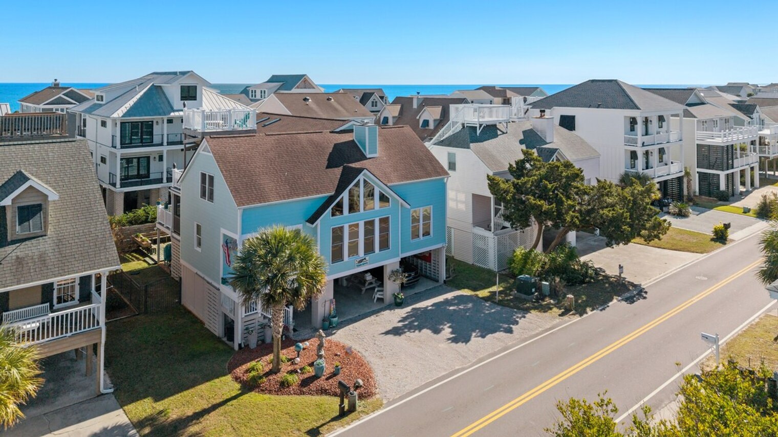 Building Photo - 601 Hazard St