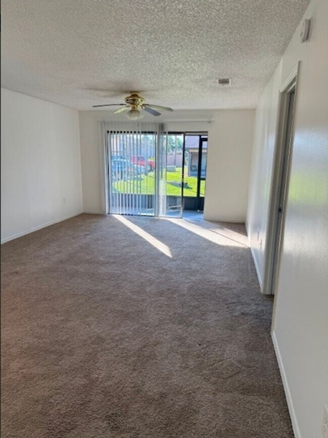 Building Photo - CORAL GARDENS 2-BEDROOM CONDO