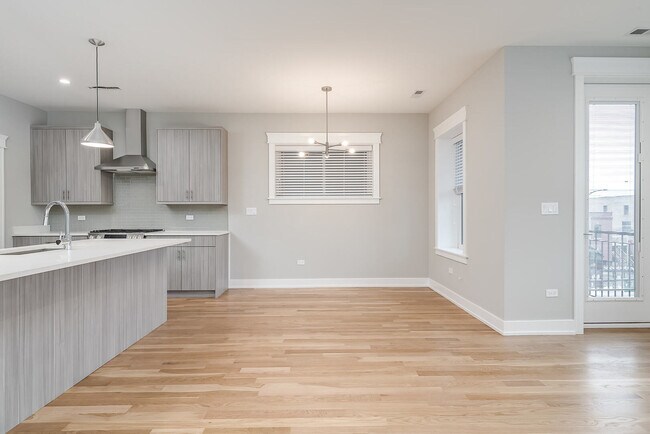 Building Photo - 2145 S Halsted St