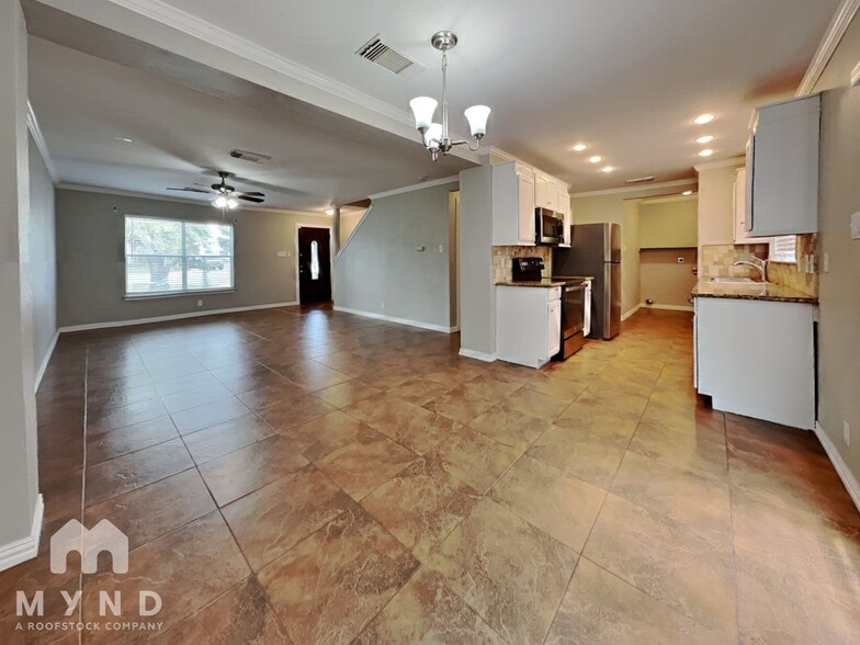 Building Photo - 3511 Candlehead Ln