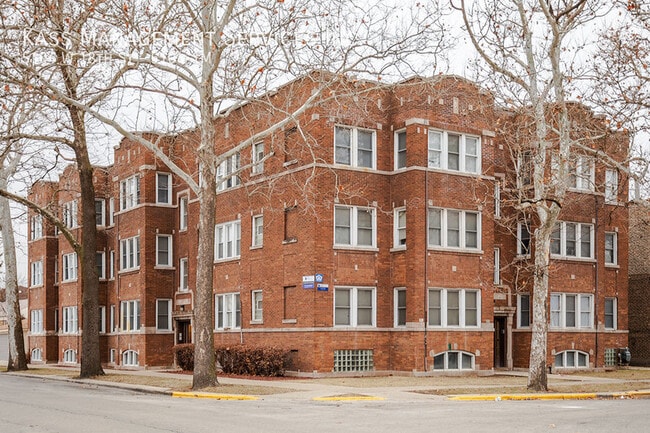 Building Photo - 5104 W 18th St