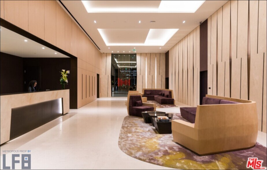 Building Photo - 889 Francisco St