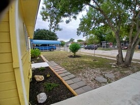 2 Bed / 1 Bath on a Big Corner Lot - 4502 Odem Dr