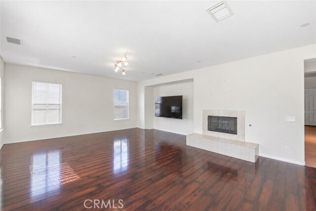 Building Photo - 1689 Tivoli Dr
