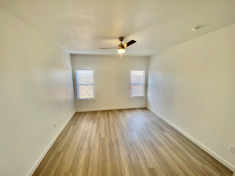 Building Photo - 5738 Lehigh St