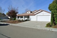 Building Photo - 4 Bedroom, 2 1/2 Bathroom Single Family Home In Antioch with Three Car Garage
