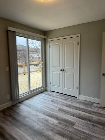 Building Photo - 214 Lindell Dr