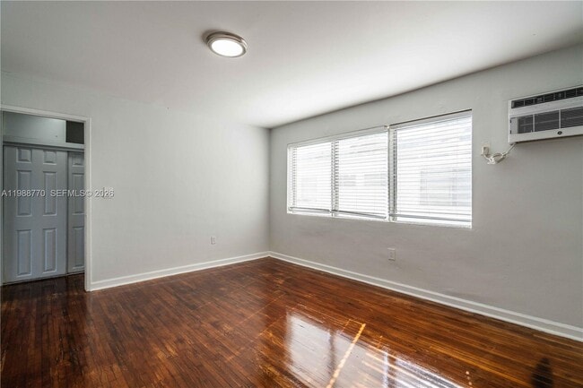 Building Photo - 7931 East Dr