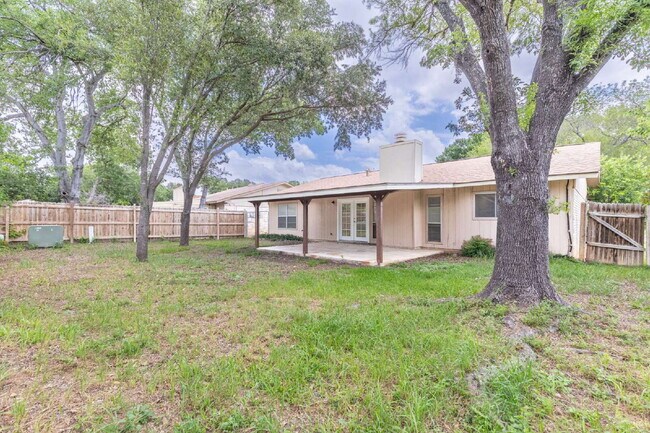 Building Photo - 8127 Babe Ruth St