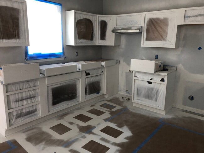 Building Photo - Fully Renovated Single Family Home