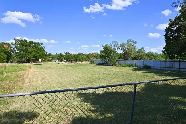 Building Photo - 1113 Harlan Ave