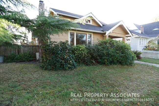 Building Photo - 3312 N 21st St