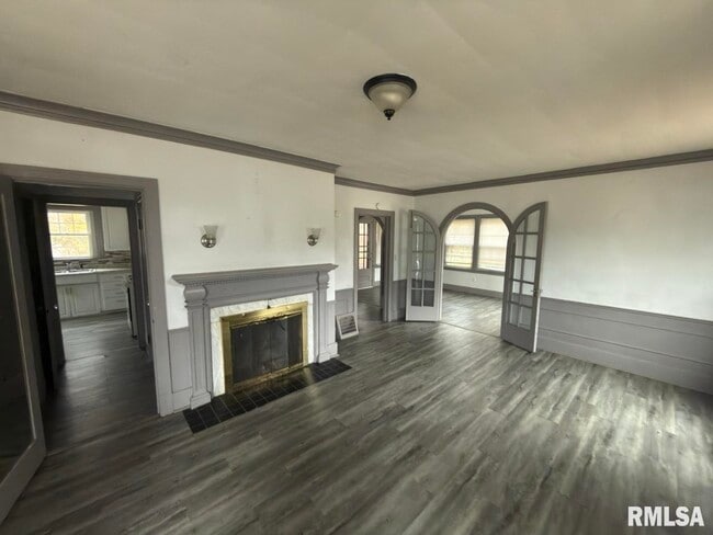 Building Photo - 3013 Knoxville Ave