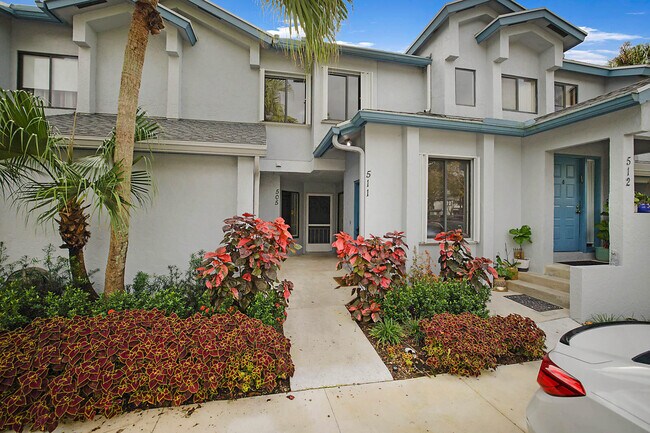 Primary Photo - 505 Harbour Pointe Way