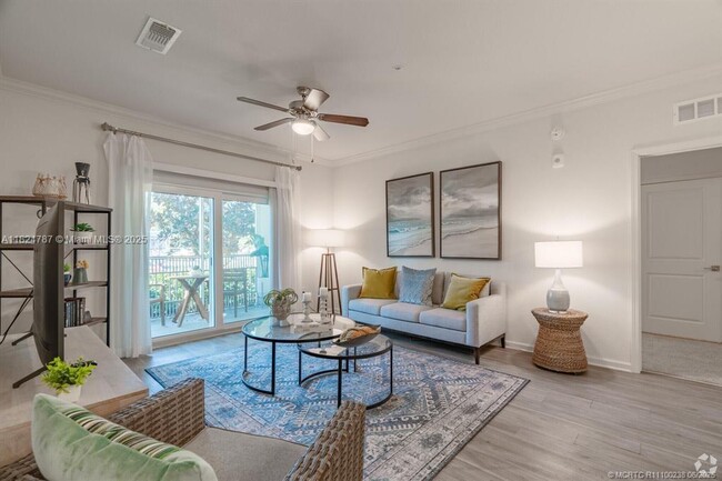 Building Photo - 1924 NW Federal Hwy