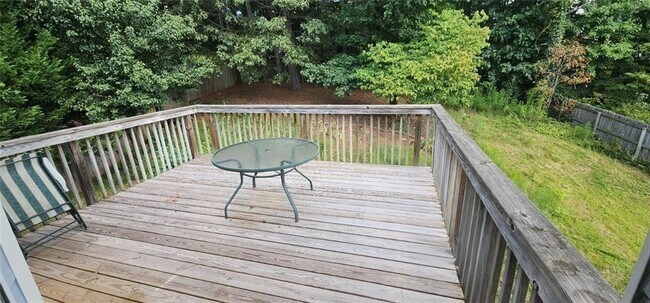 Building Photo - 3024 Lexington Ave