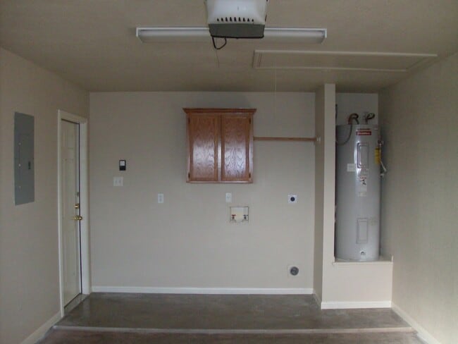 Building Photo - Charming 2 Bed / 2 Bath Duplex in Killeen ...