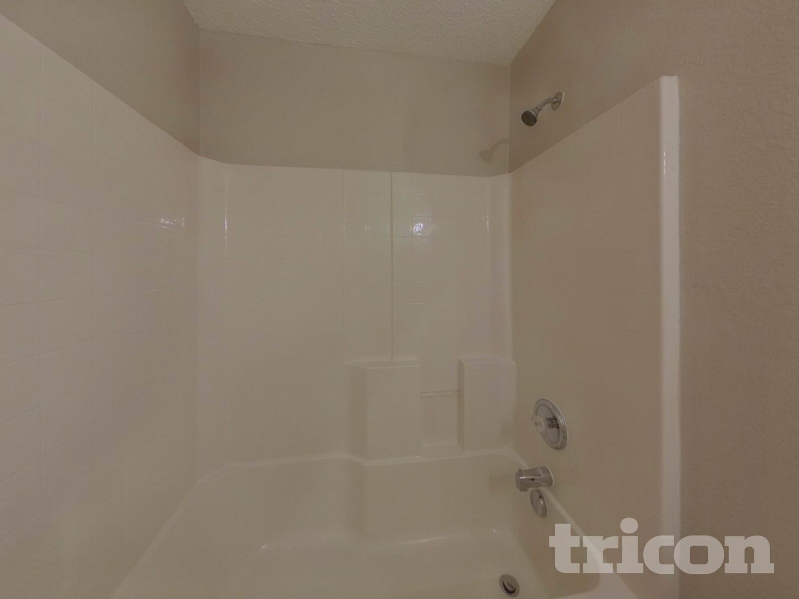 Building Photo - 1913 Lariat Dr