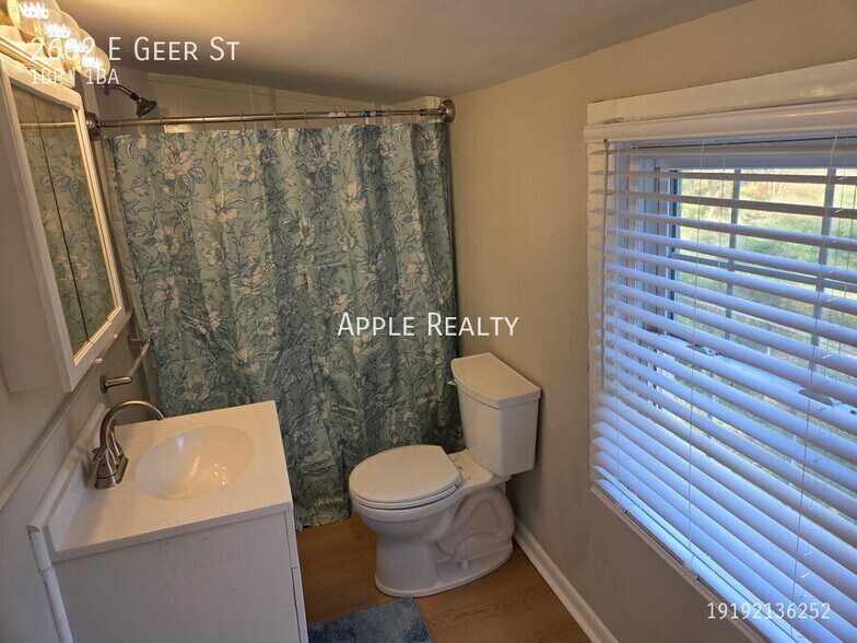 Building Photo - 2602 E Geer St