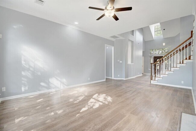 Building Photo - 6563 Needham Ln