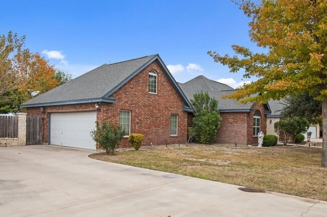 Building Photo - 302 Ceniza Ridge Dr