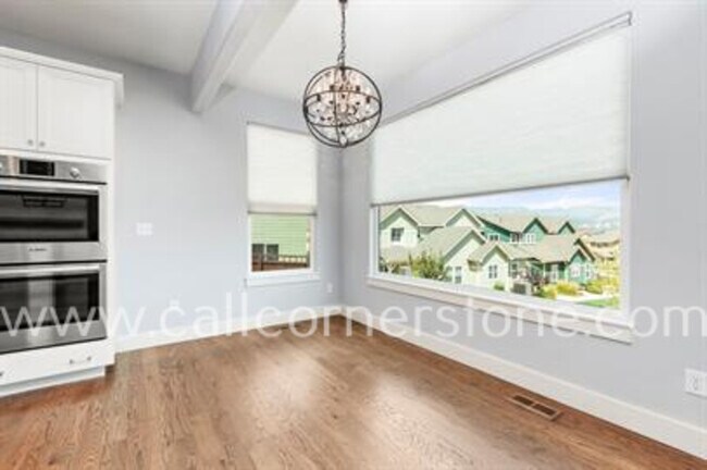 Building Photo - 314 Eclipse Dr
