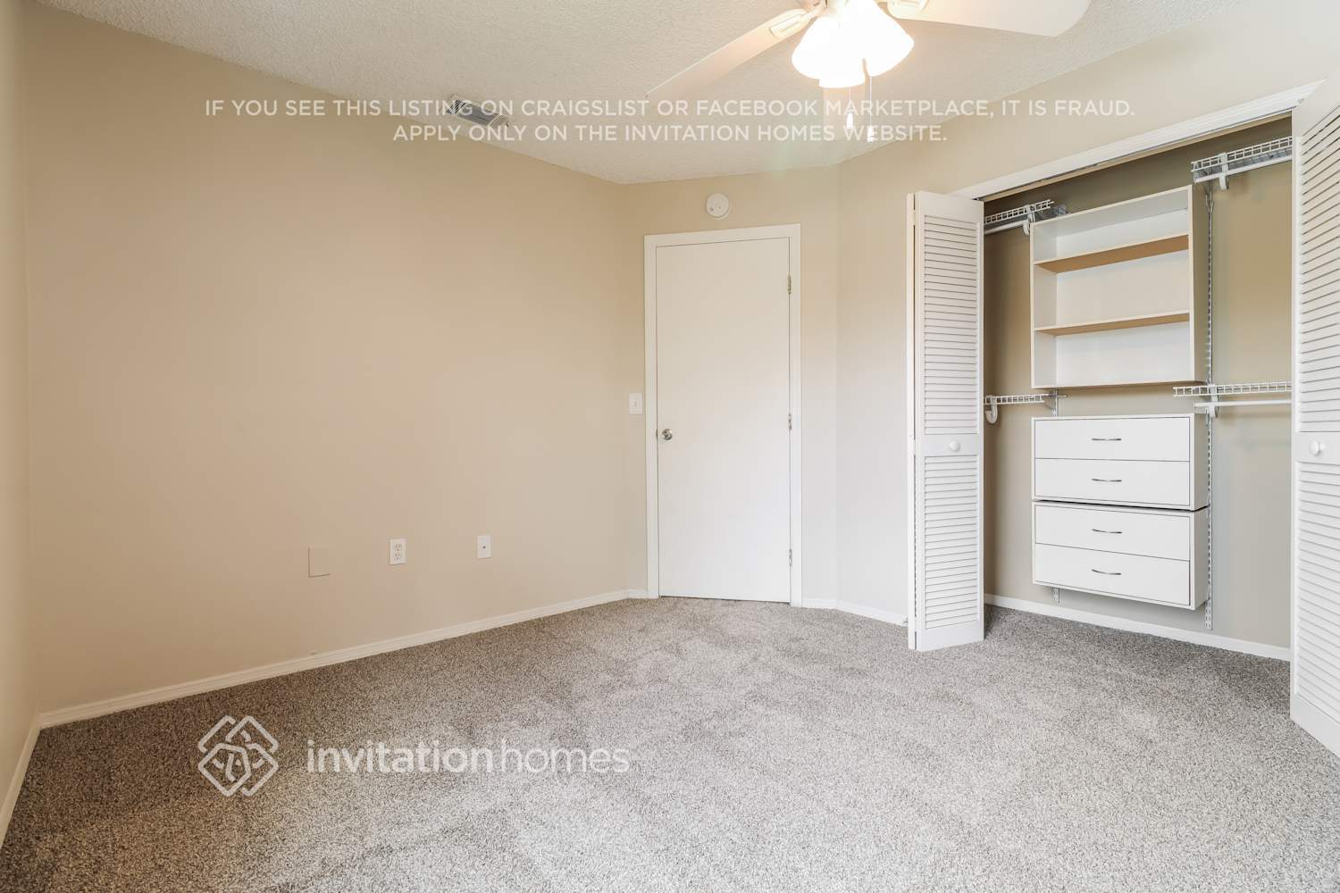 Building Photo - 3242 Centerwood Dr
