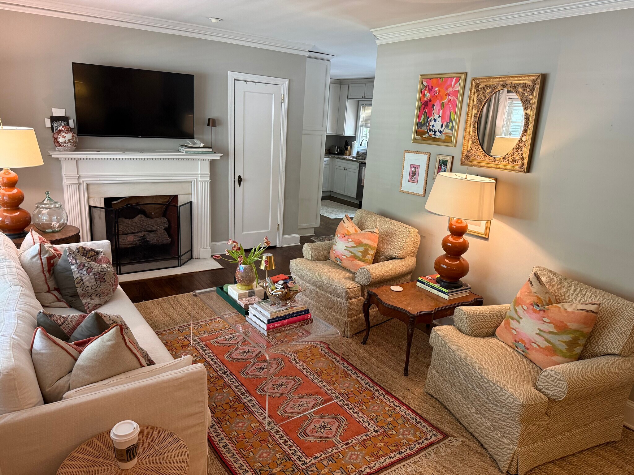 Building Photo - 286 Midvale Dr NE